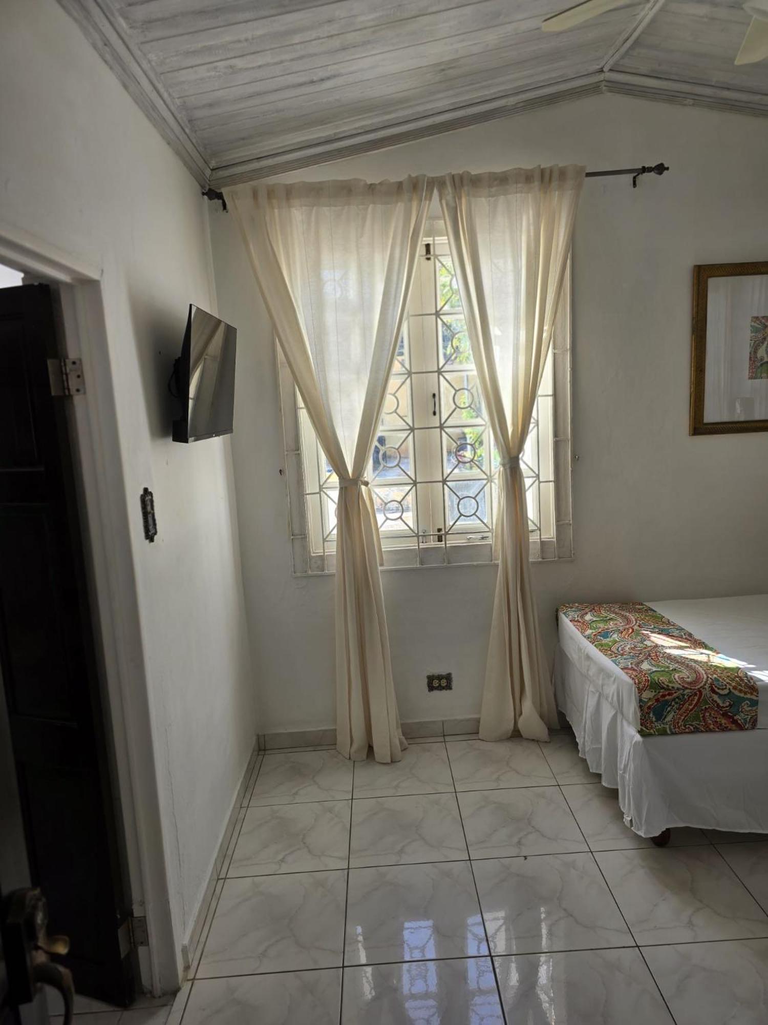 Paradise Palms Jamaica Vacation Rental Montego Bay Eksteriør bilde