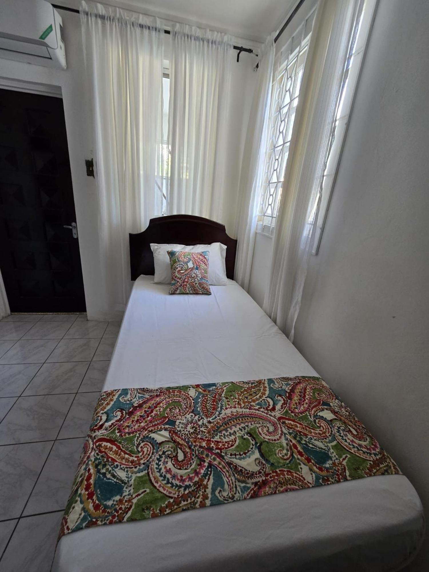Paradise Palms Jamaica Vacation Rental Montego Bay Eksteriør bilde