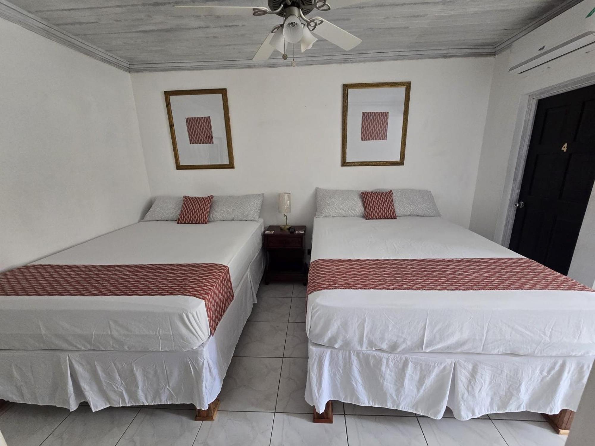 Paradise Palms Jamaica Vacation Rental Montego Bay Eksteriør bilde